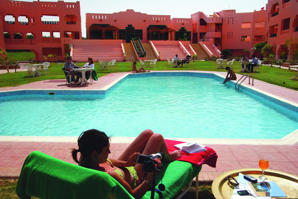 Solymar Pioneers Hotel Kharga Oasis Екстериор снимка